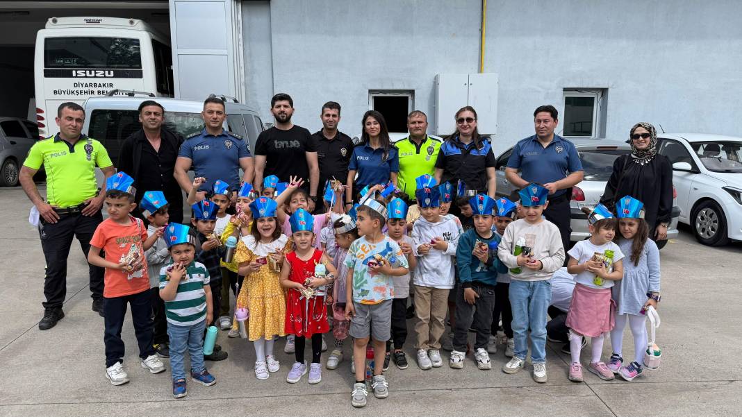 Miniklerden polis merkezine ziyaret 2